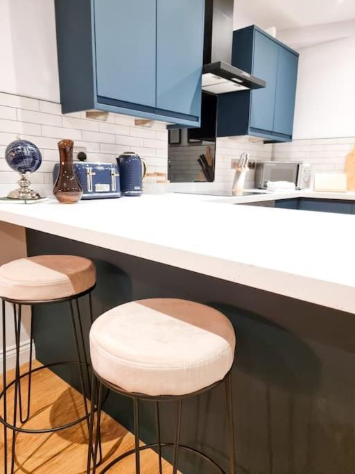 Апартаменти Gorgeous Newly Renovated 2 Double Bed Flat Свонсі Екстер'єр фото