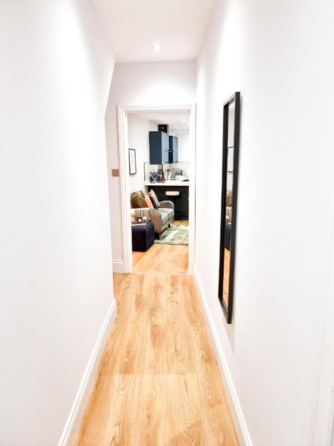 Апартаменти Gorgeous Newly Renovated 2 Double Bed Flat Свонсі Екстер'єр фото